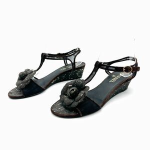 CHANEL Camellia Flower Brown Black Glitter CC Sandals Size 39.5 Leather